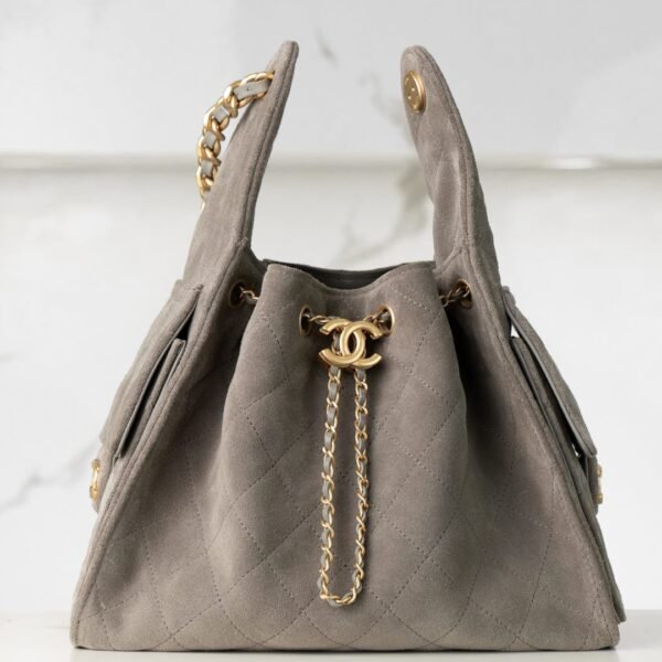 CHANEL hobo