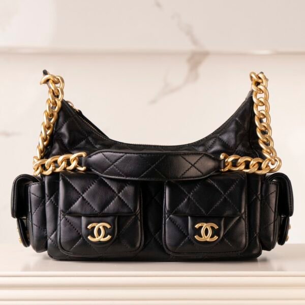 CHANEL 25c hippie hobo bag