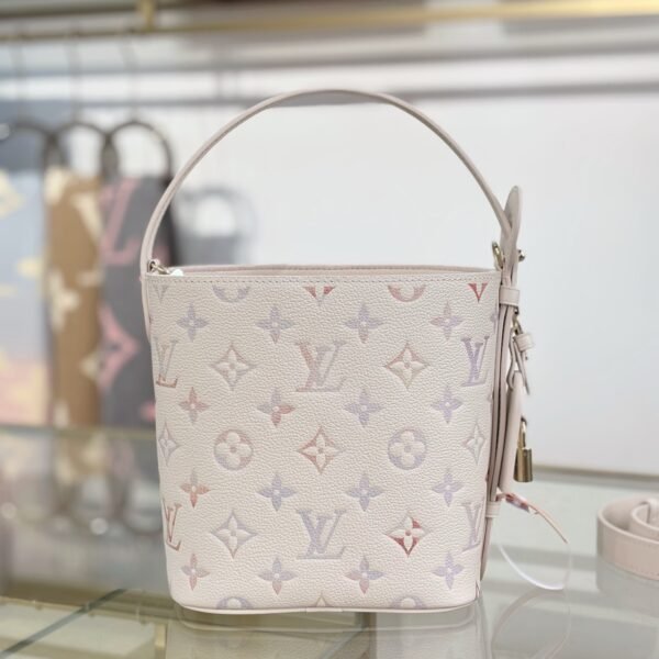 LV ALL IN BB