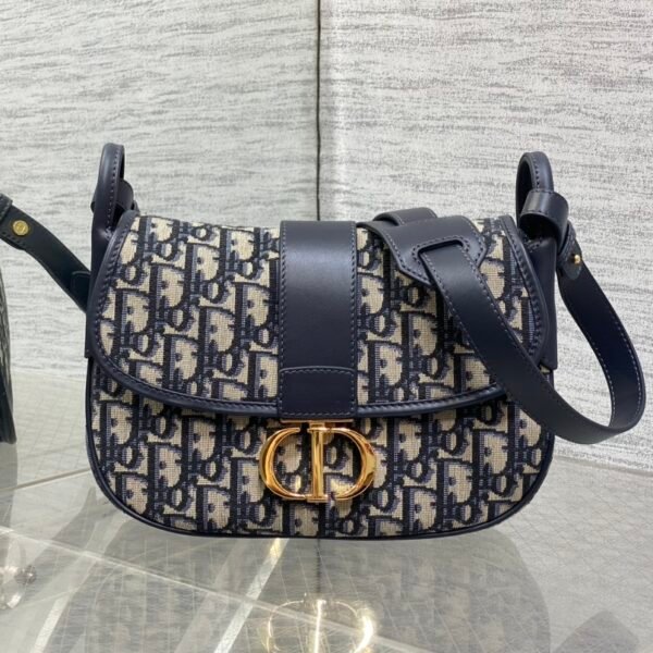 Dior Montaigne