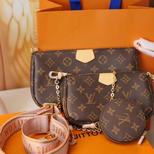 M44840 MULTI POCHETTE ACCESSOIRES